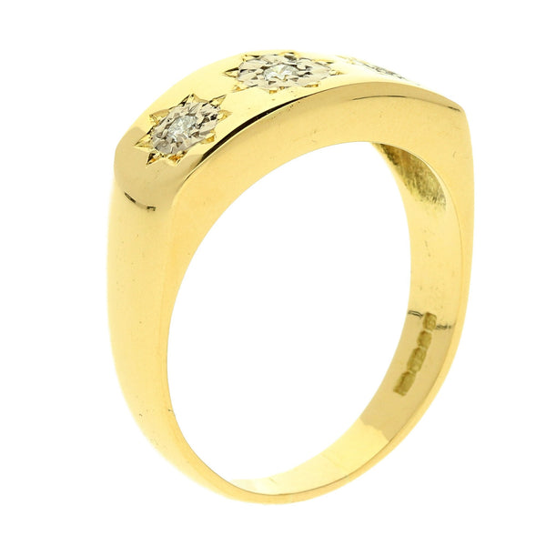 18ct Yellow Gold Three Stone Diamond Mens Ring - 11.2g