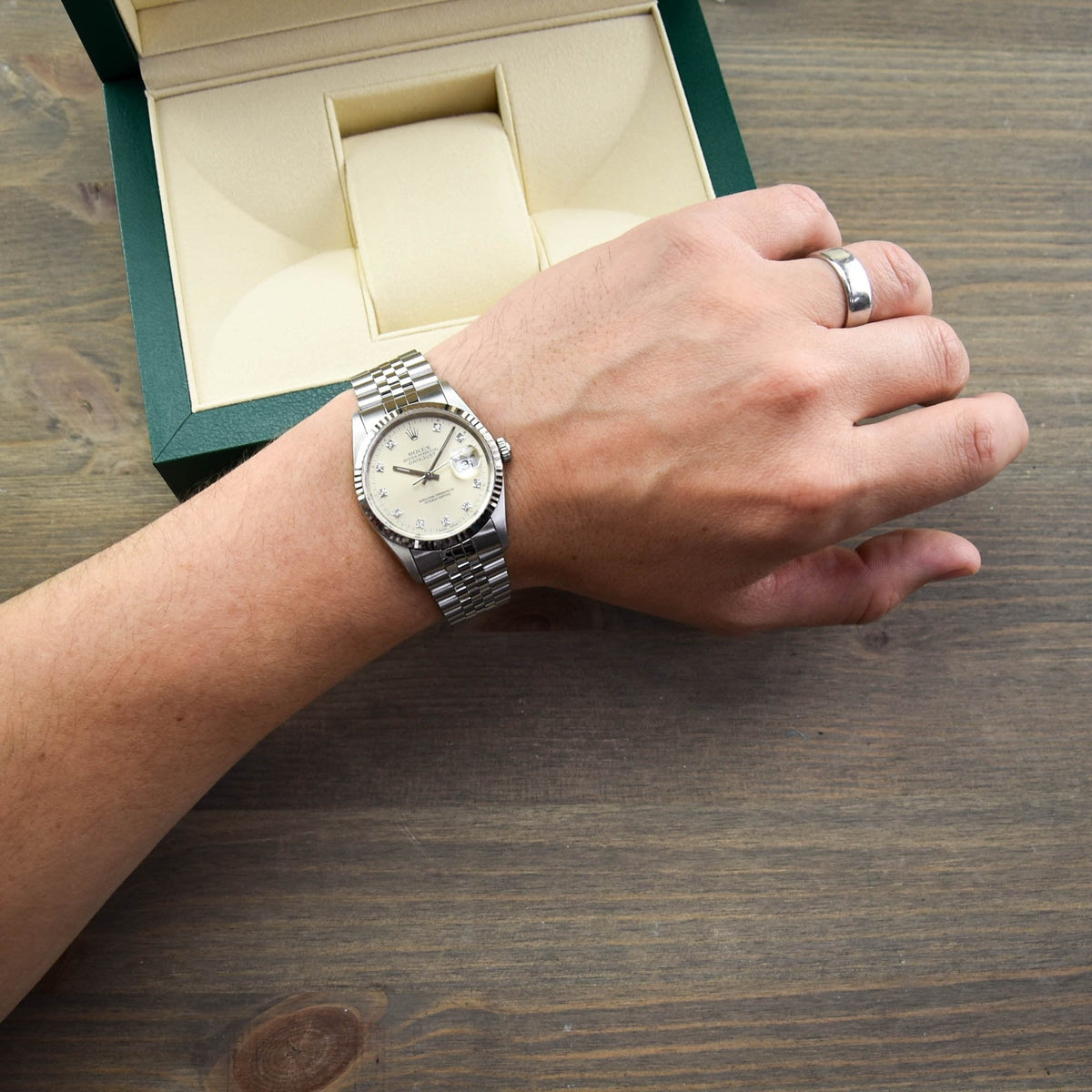 Datejust 16234 - Silver Diamond Dial - 1994
