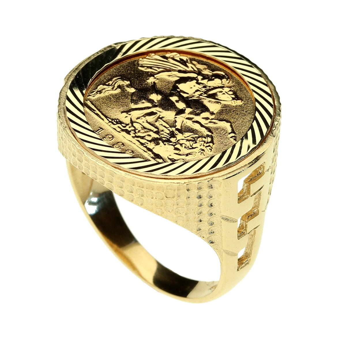 1982 Gold Half Sovereign Ring - 8.9g