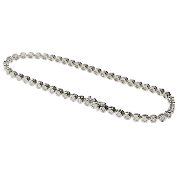 18ct White Gold Diamond Tennis Bracelet - 1.04ct