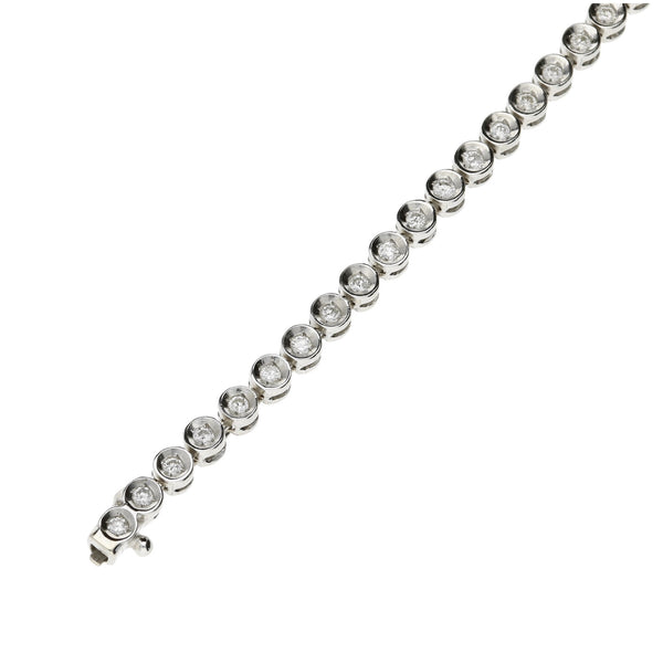 18ct White Gold Diamond Tennis Bracelet - 1.04ct