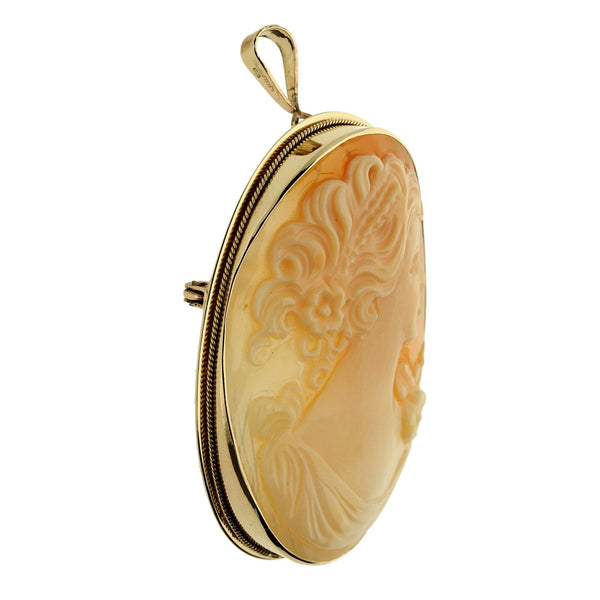 Medium 9ct Yellow Gold Cameo Brooch - 4.7g