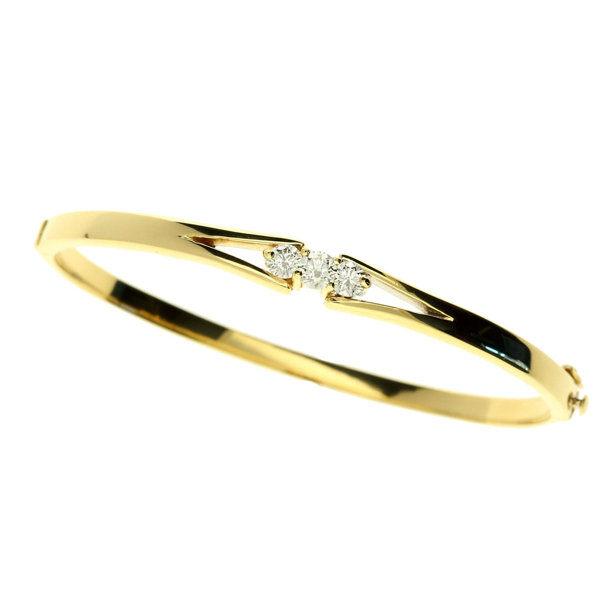 18ct Yellow Gold Diamond Bangle - 0.69ct
