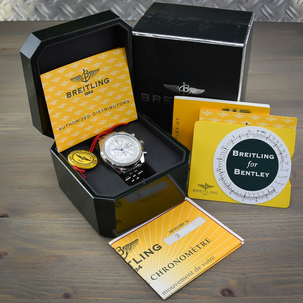 Bentley GT A13362 - Gents Watch - White Dial - 2005