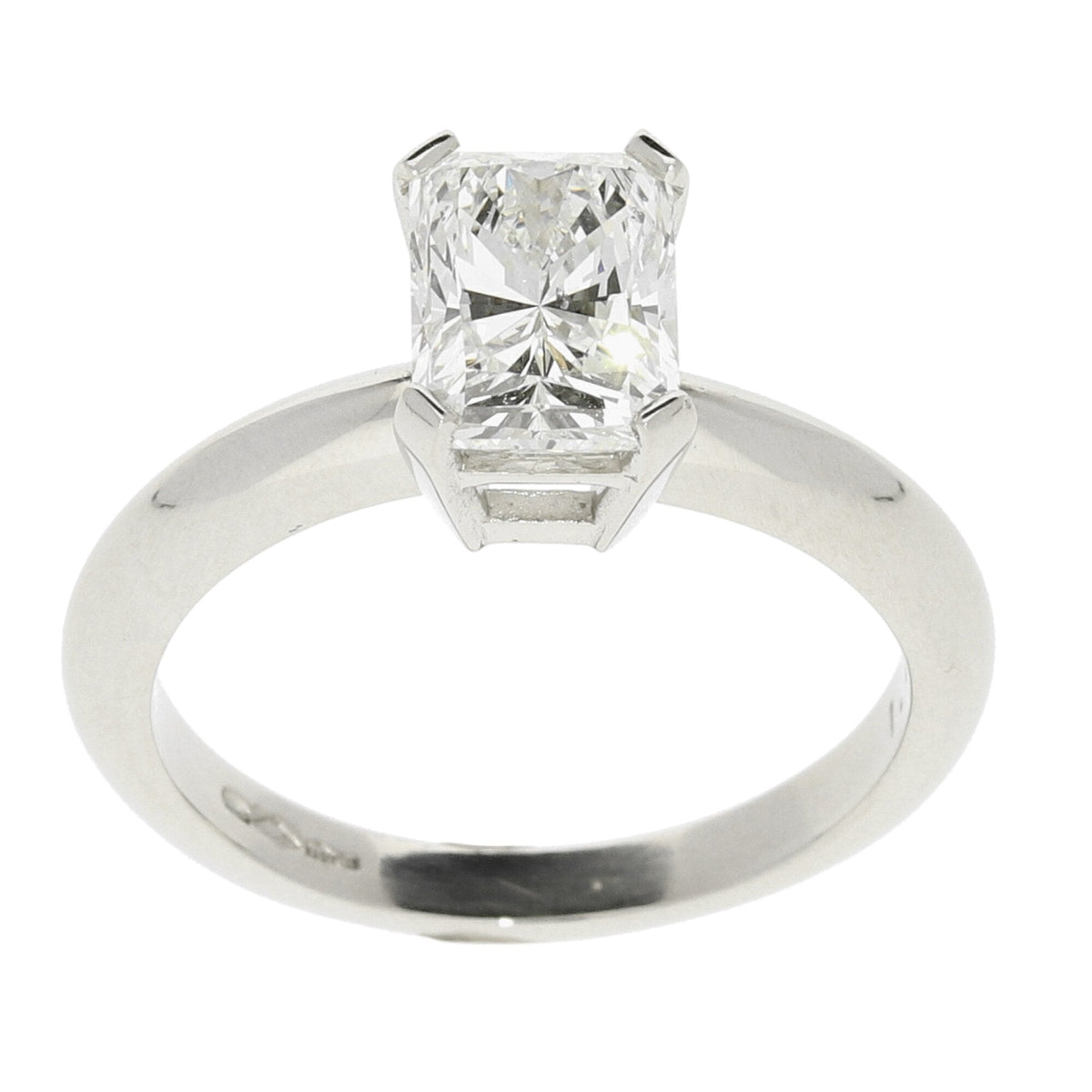Certified Diamond Platinum Engagement ring - 1.71ct