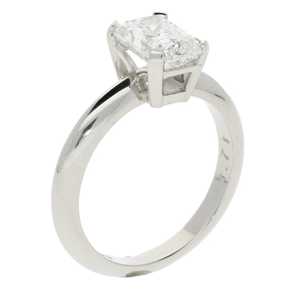 Certified Diamond Platinum Engagement ring - 1.71ct