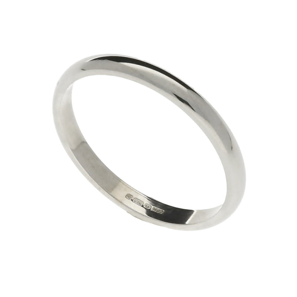 18ct White Gold 2mm D Shape Wedding Ring 1.9g - Size M