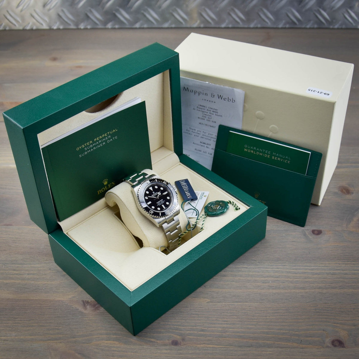 Submariner 114060 - Gents Watch - 2019