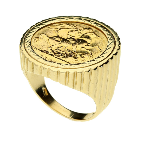 1890 Queen Victoria Full Sovereign Ring - 16.8g