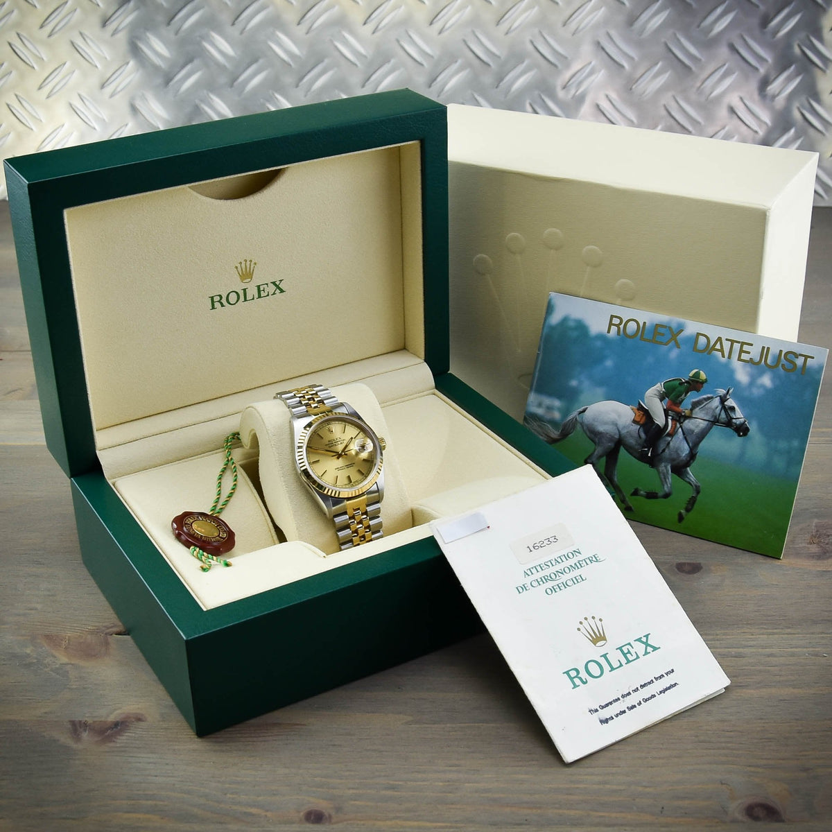 Datejust 16233 - Champagne Dial - 1992
