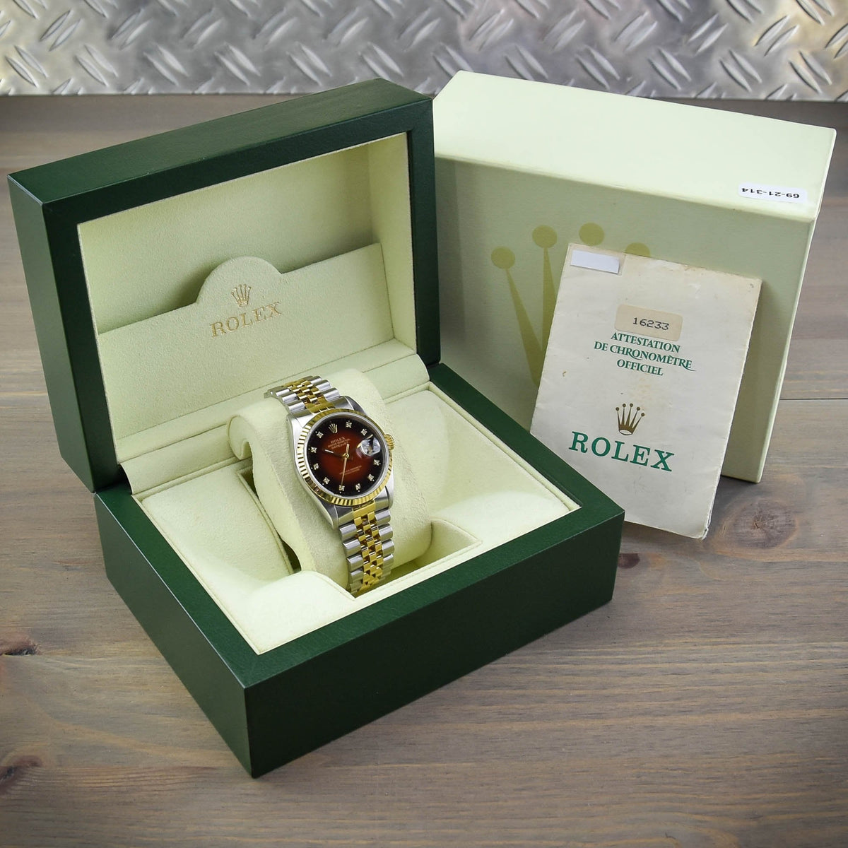 Datejust 16233 - Gents Watch - Red Dial - 1991