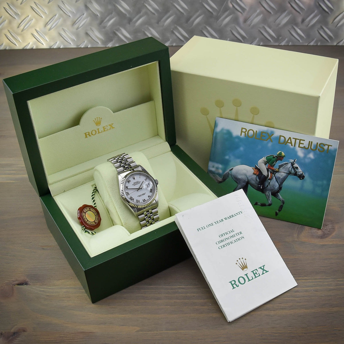 Datejust 16234 - Gents Watch - White Dial - 2001