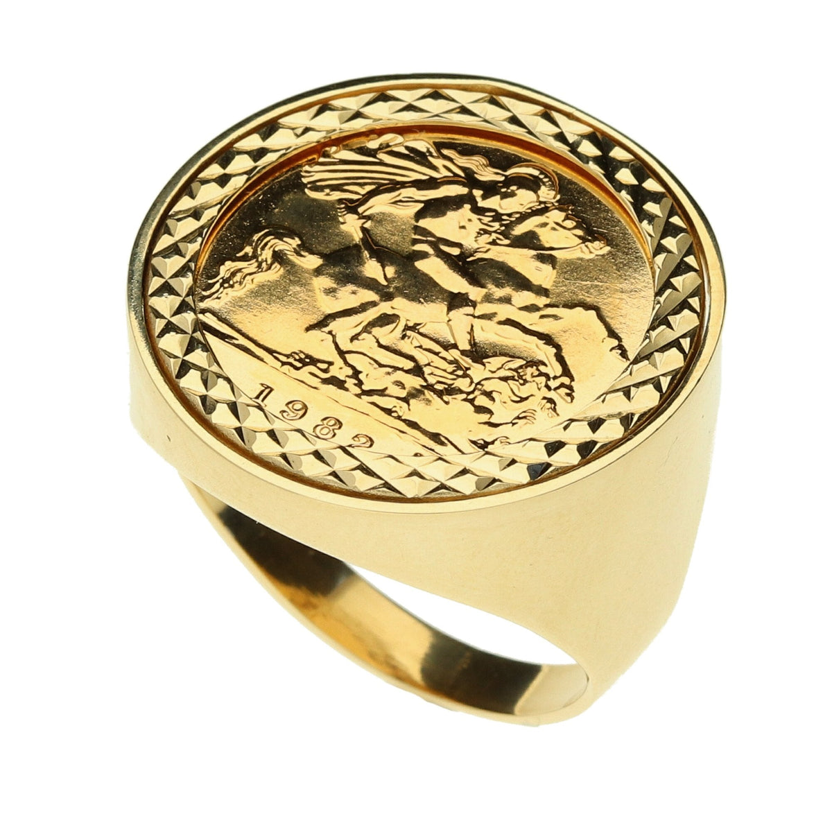 1982 Queen Elizabeth II Half Sovereign Ring 8.8g