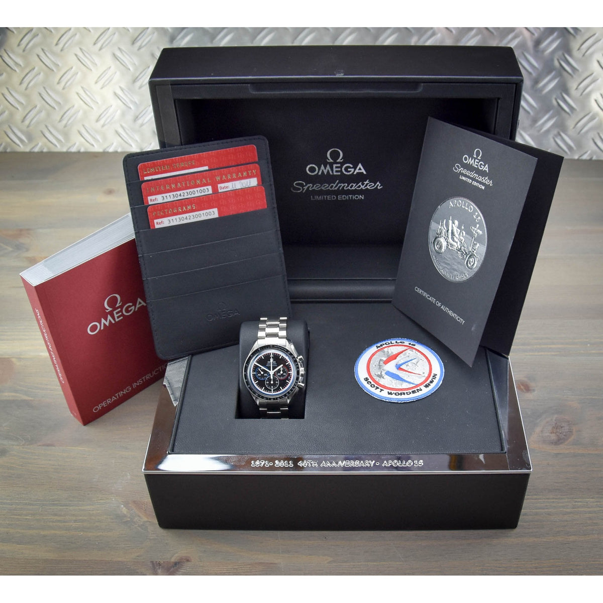 Speedmaster Moonwatch Apollo 15 - Mechanical Watch - 2011