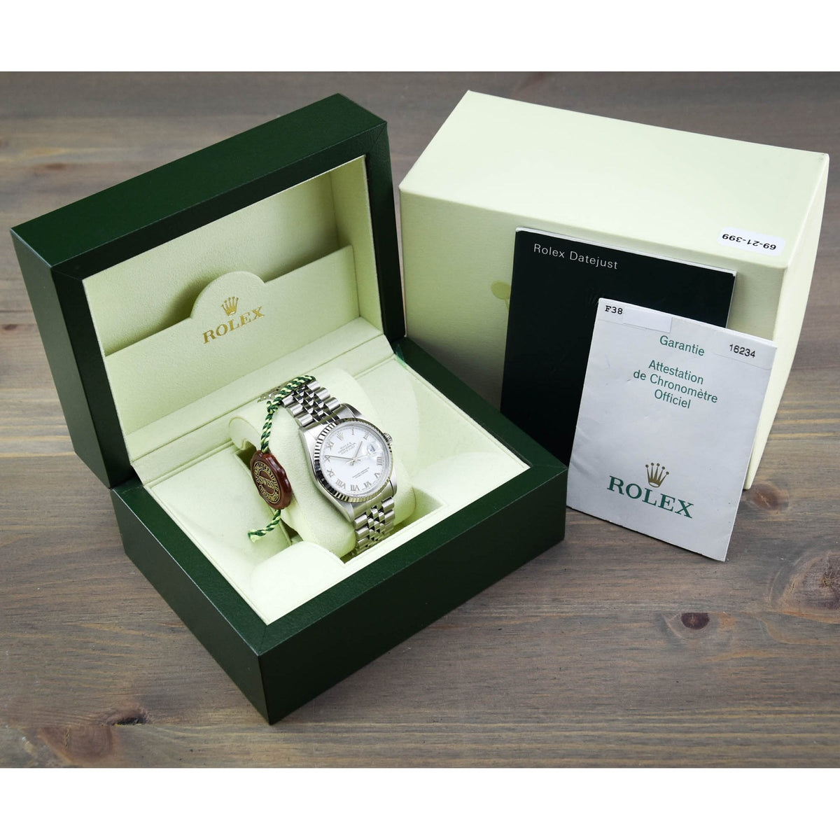 Datejust 16234 - Gents Watch - White Dial - 2005