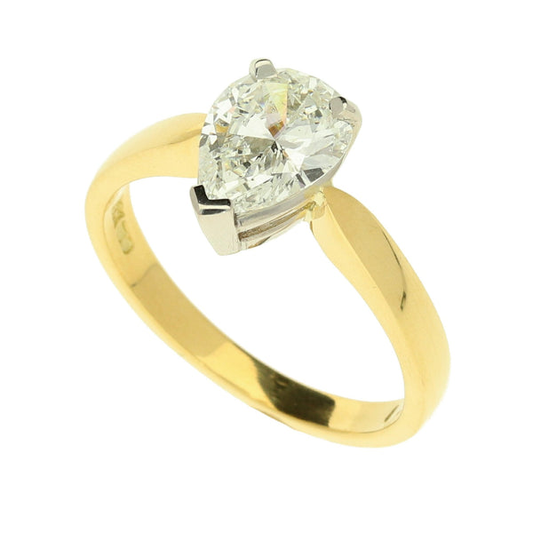 18ct Yellow Gold Pear Cut Diamond Engagement Ring - 1.52ct