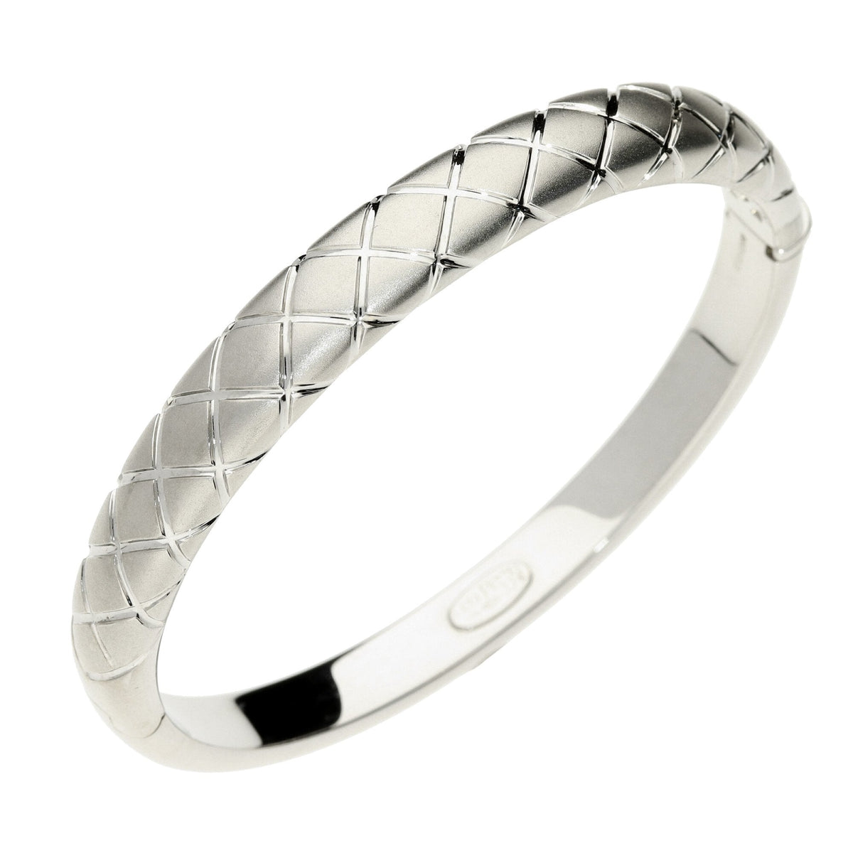 18ct White Gold Patterned Bangle - 32.4g