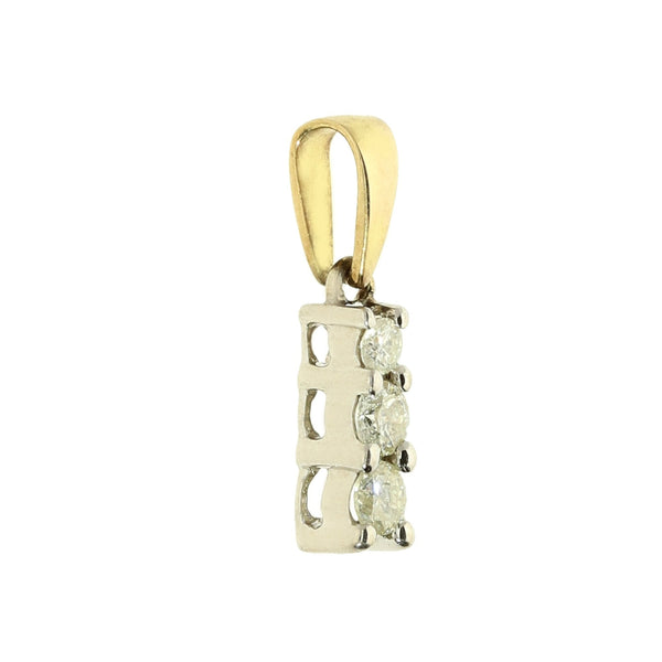 9ct White Gold Diamond Pendant - 0.90ct