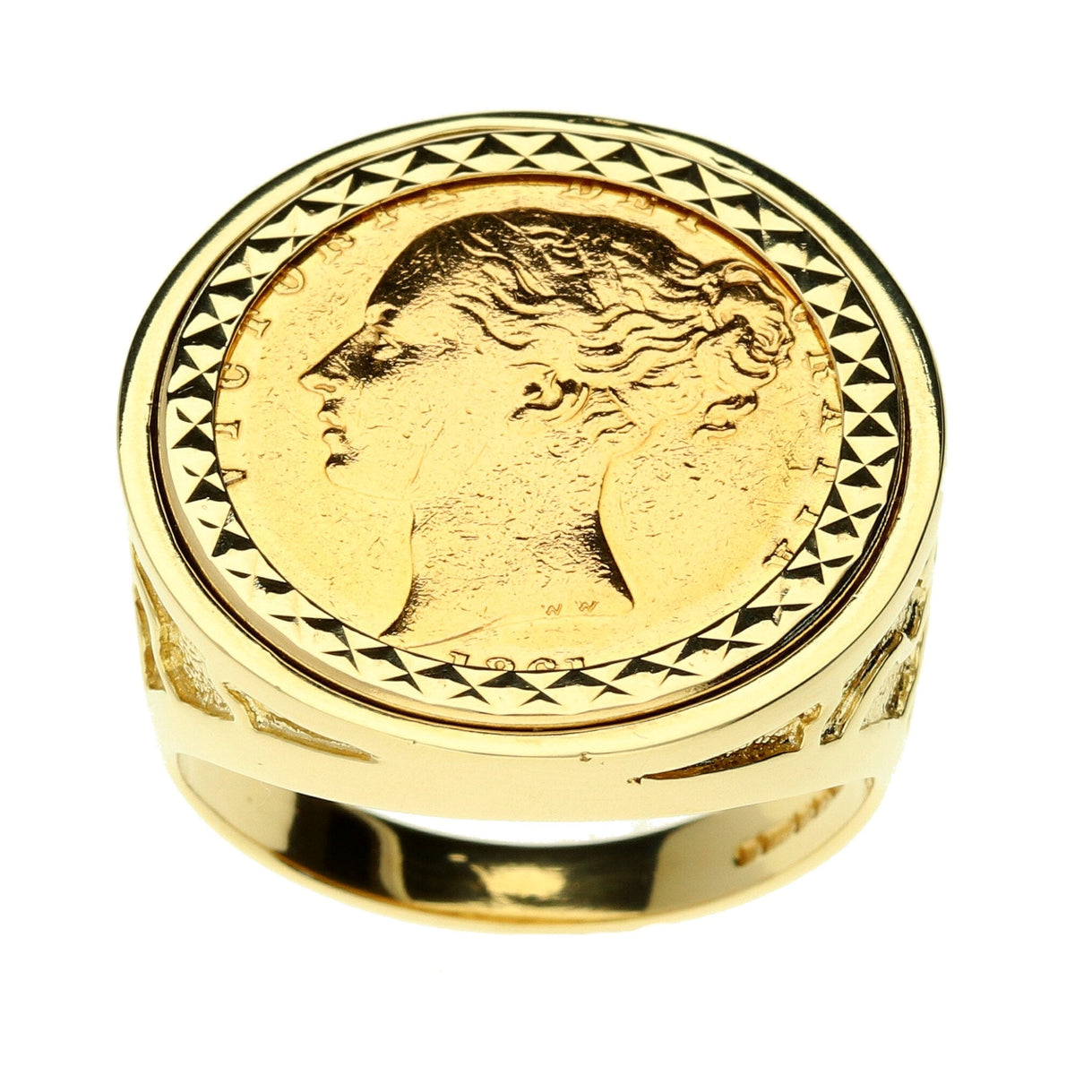 1861 Queen Victoria Full Sovereign Ring - 16.3g