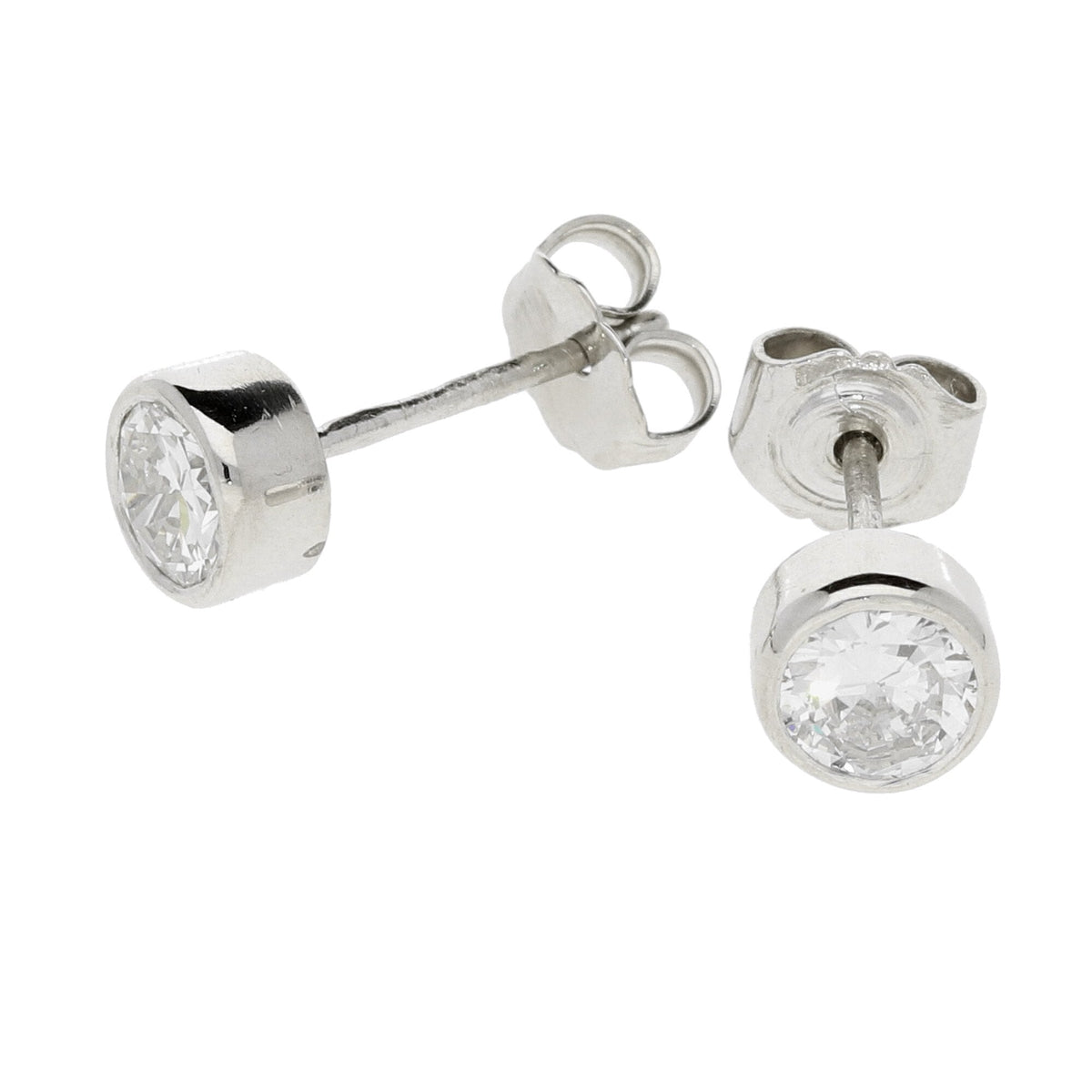 18ct White Gold Diamond Earrings - 0.82ct