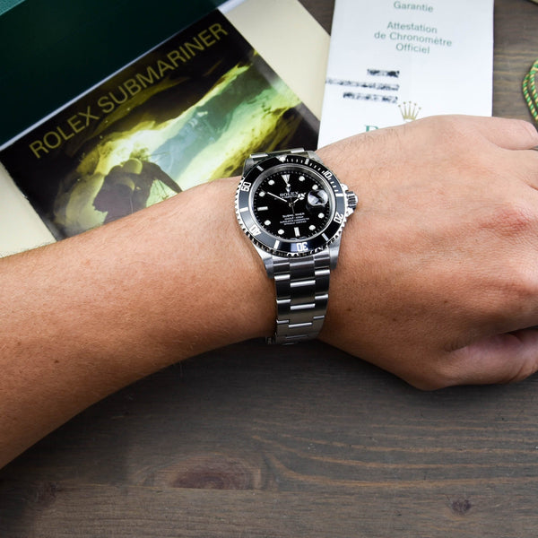 Submariner 16610 - Black Dial - 2004