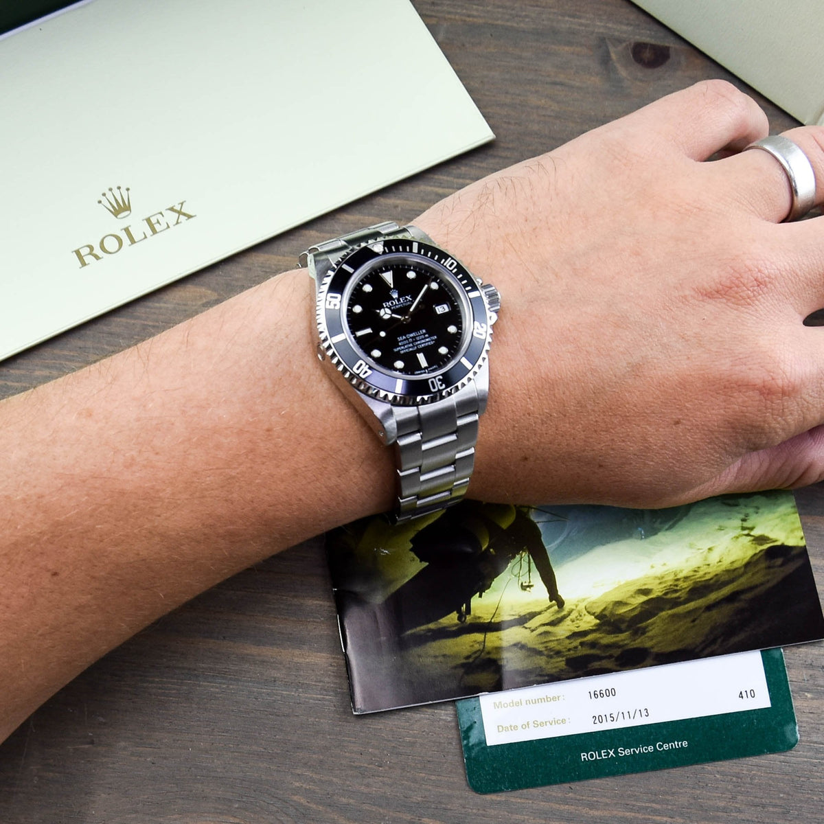 Sea-Dweller 16600 - Black Dial - 1999