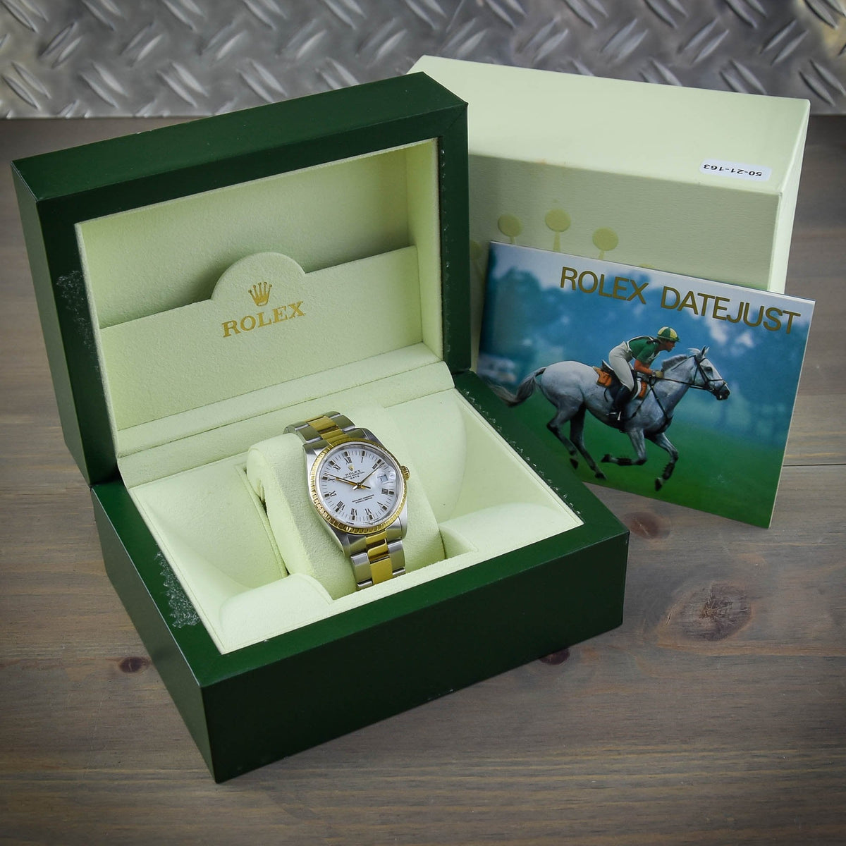 Date 15223 - Gents Watch - White Dial - 1990