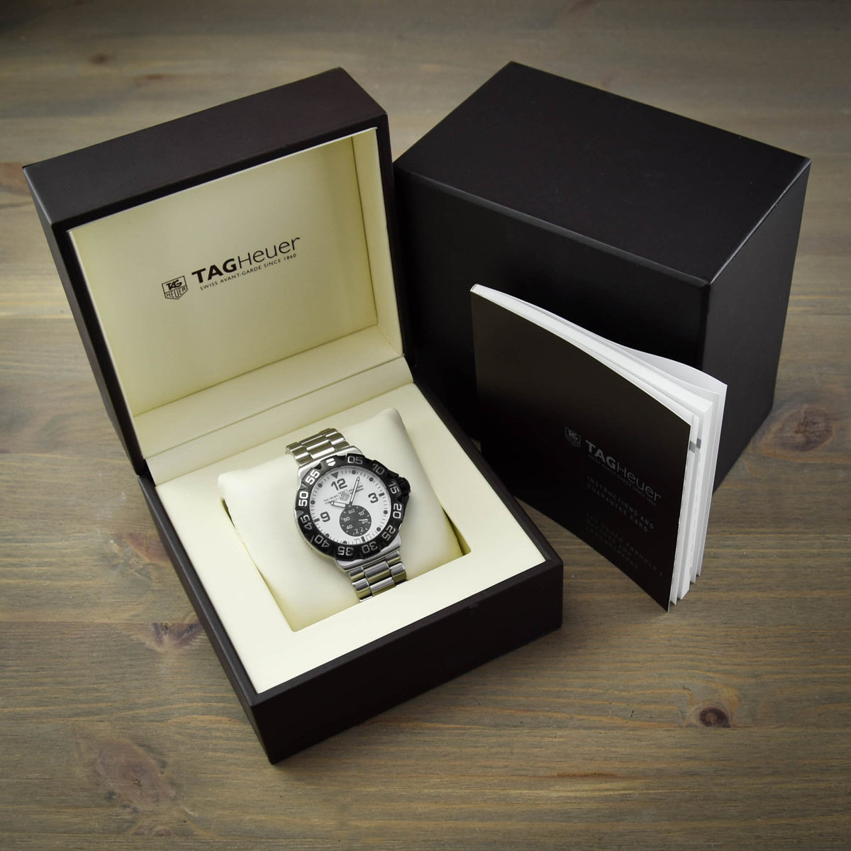 Formula 1 WAH1011 - 44mm - White Dial - 2014