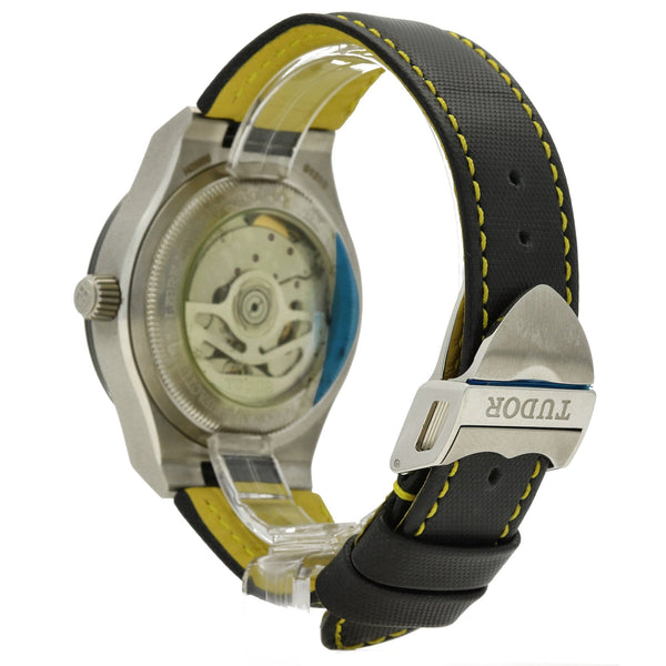 North Flag 91210N - NOS- Black Dial - 2020