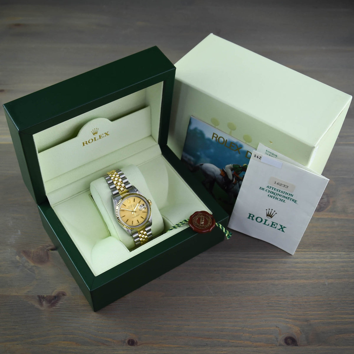 Datejust 16233 - Champagne Dial - 1993