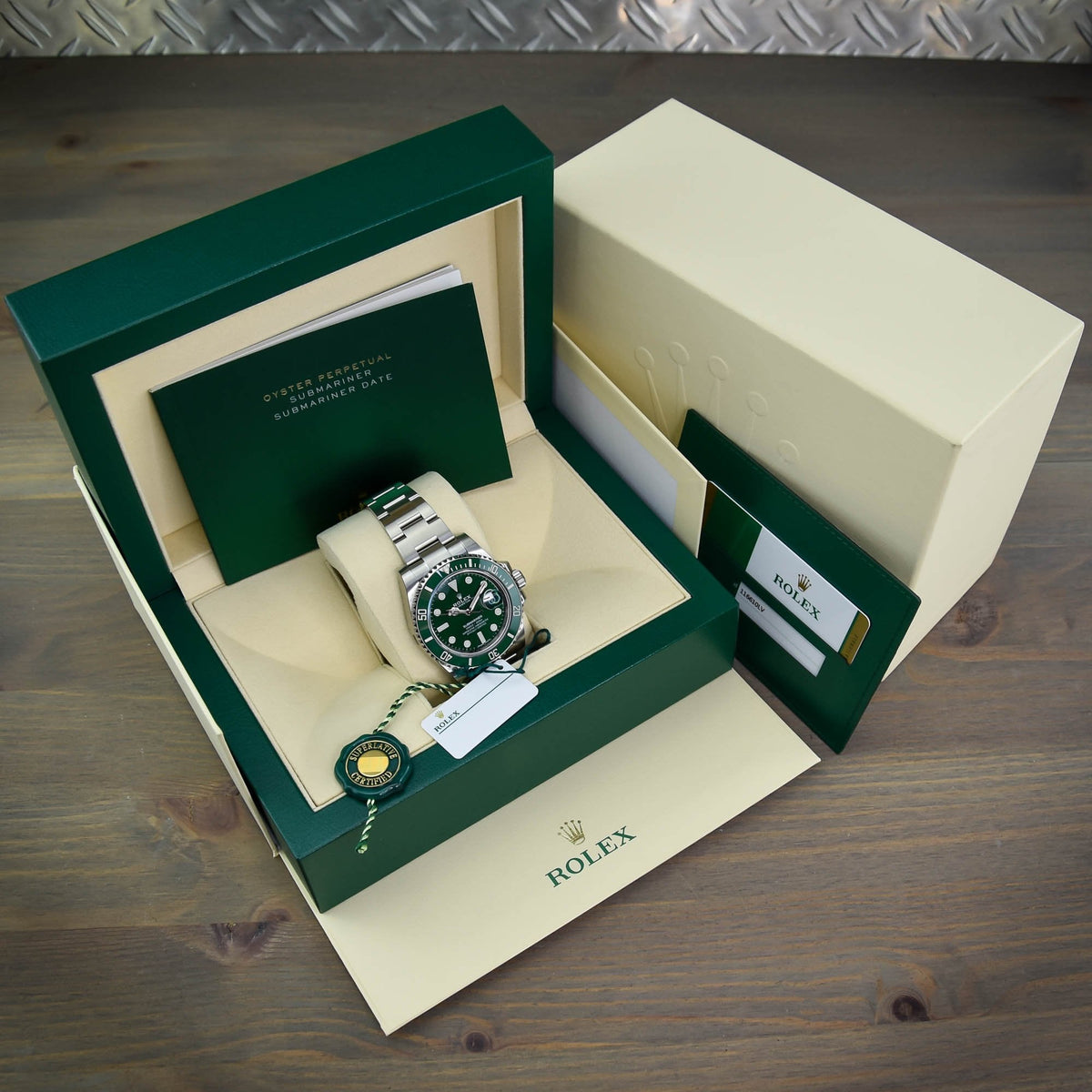 Submariner 116610LV - Green Dial - "Hulk" - 2020 Unworn