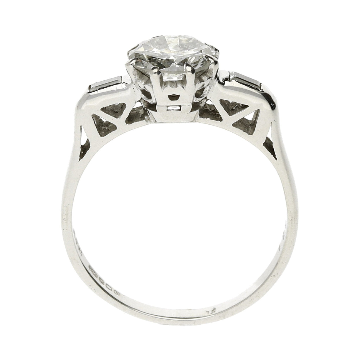 18ct White Gold Vintage Diamond Ring - 1.20ct