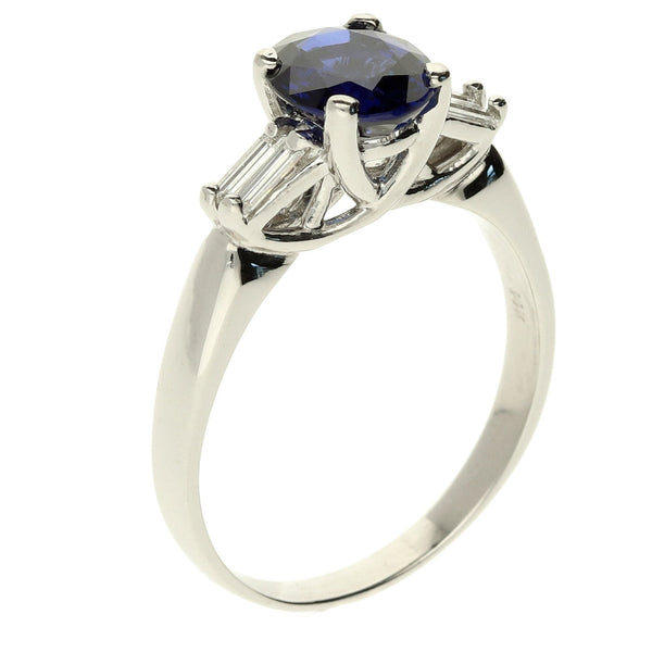 14ct White Gold Sapphire and Diamond Ring - 0.24ct