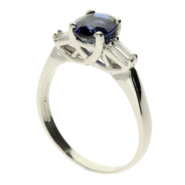 14ct White Gold Sapphire and Diamond Ring - 0.24ct