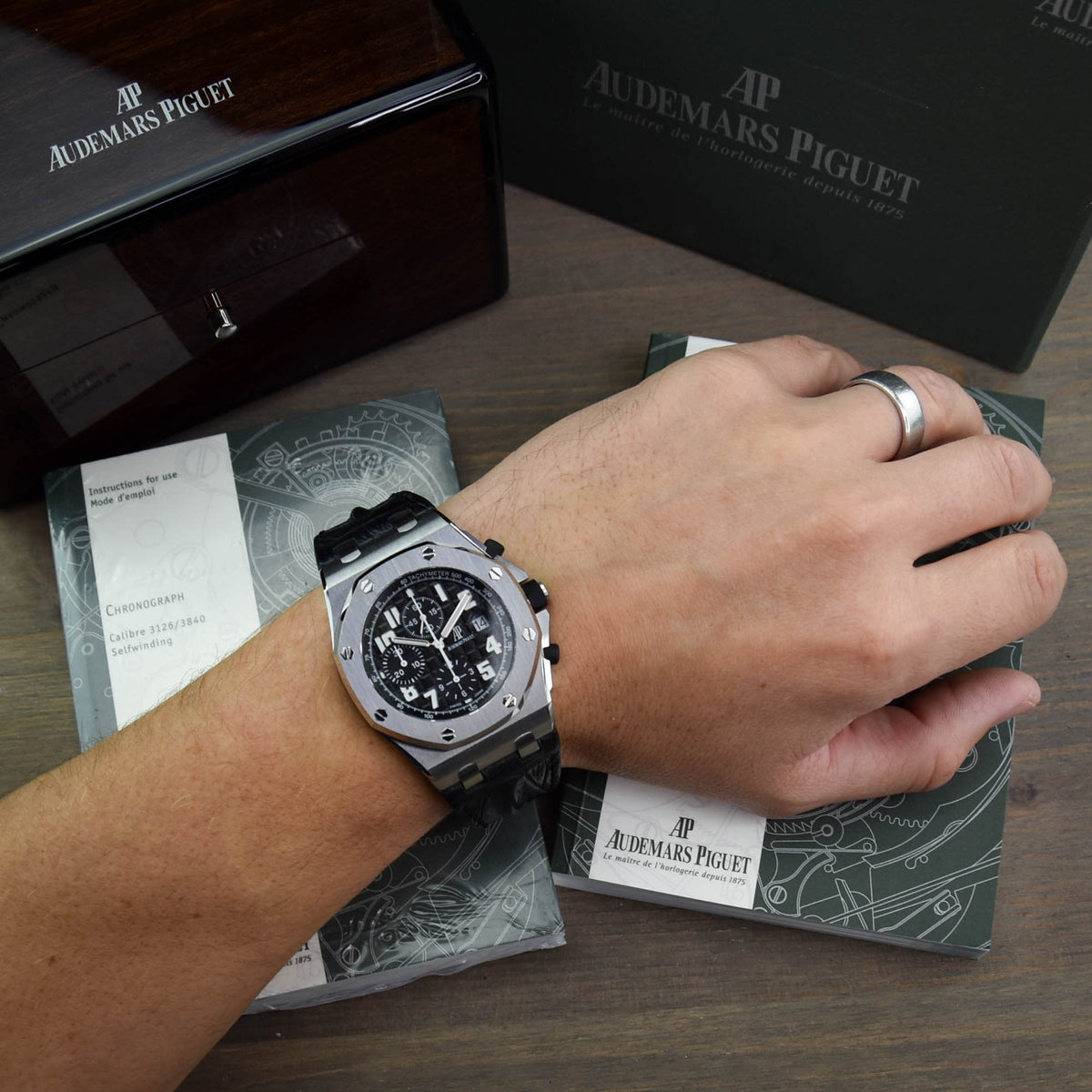 Royal Oak Offshore 26170ST.OO.D101CR.03 - Black Dial - 2012