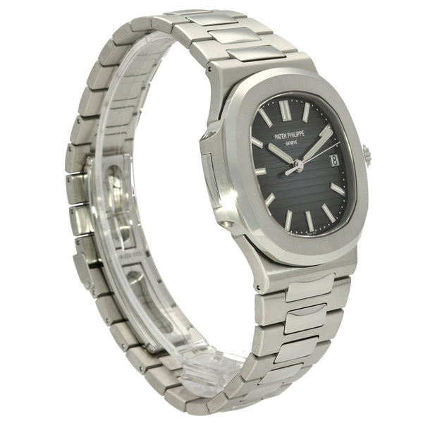 Nautilus 5711/1A-010 - Steel Watch - 2019