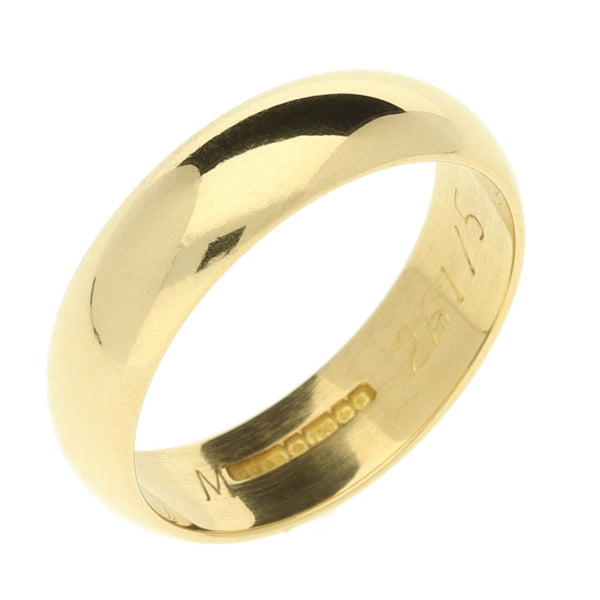 18ct Yellow Gold D shape Wedding Ring - size M - 4.8g