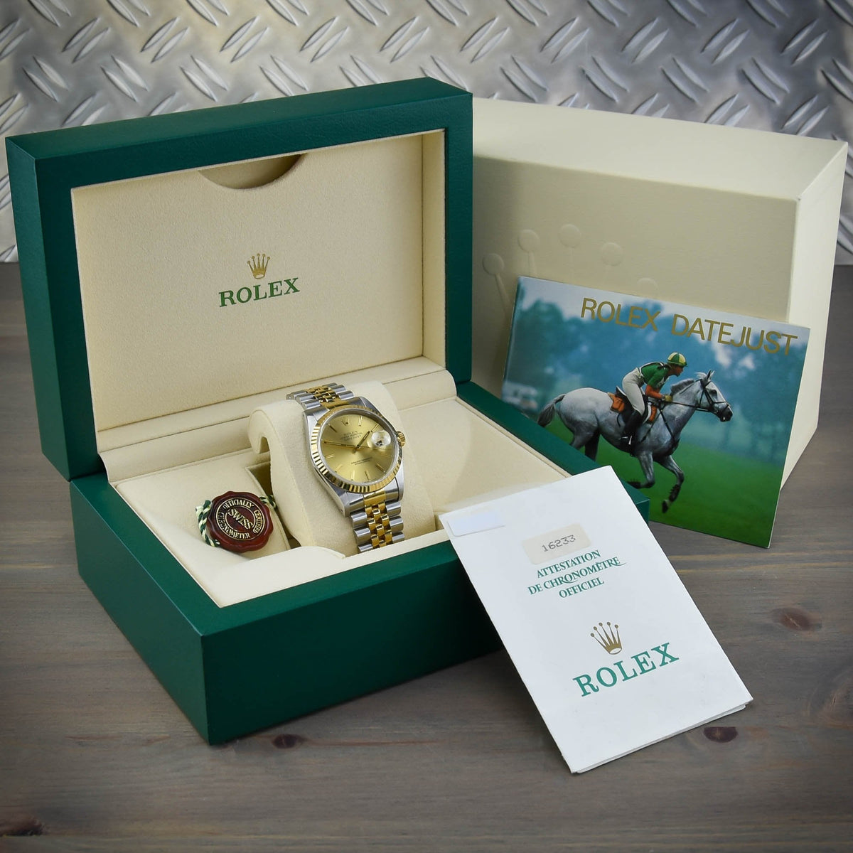 Datejust 16233 - Gents Watch - Baton Dial - 1992.
