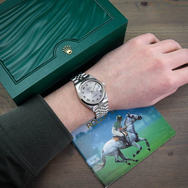 Datejust 16234 - Gents Watch - Silver Dial - 2002