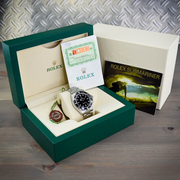 Submariner Non Date 14060 - Gents Watch - 2000
