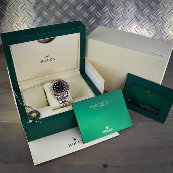 Yacht-Master 126621 - Gents Watch - Black Dial - 2021