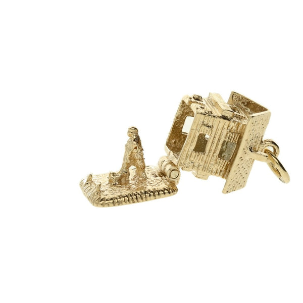 9ct  Gold Swiss House Charm 4.5g