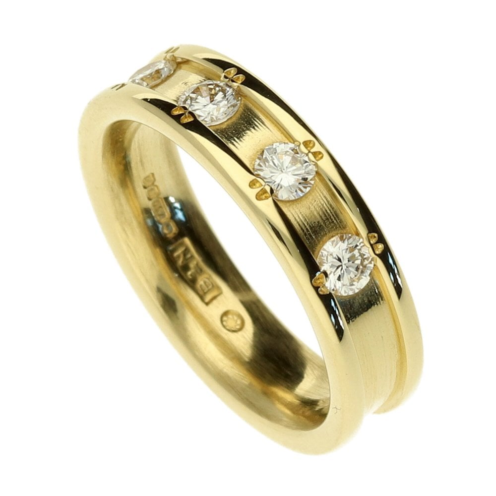 18ct Yellow Gold Diamond Wedding Ring5.7g