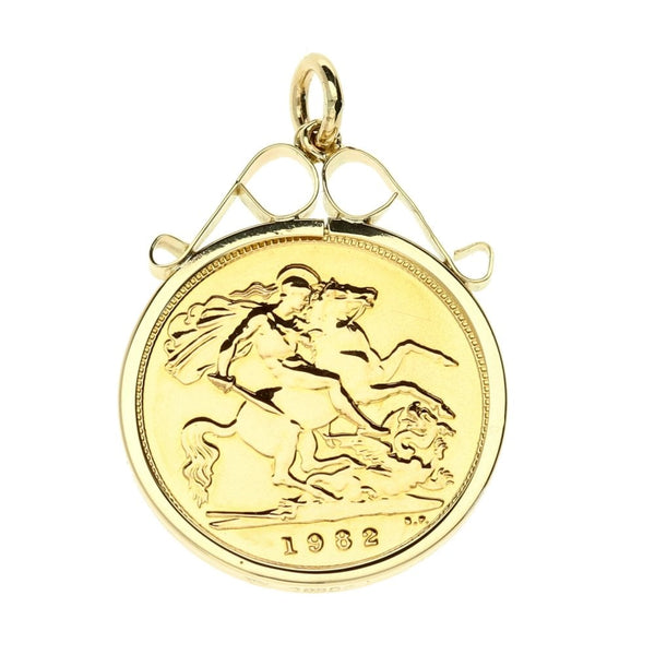 1982 Plain Half Sovereign Queen Elizabeth Pendant -4.8g