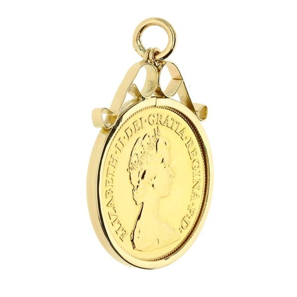 1982 Plain Half Sovereign Queen Elizabeth Pendant -4.8g