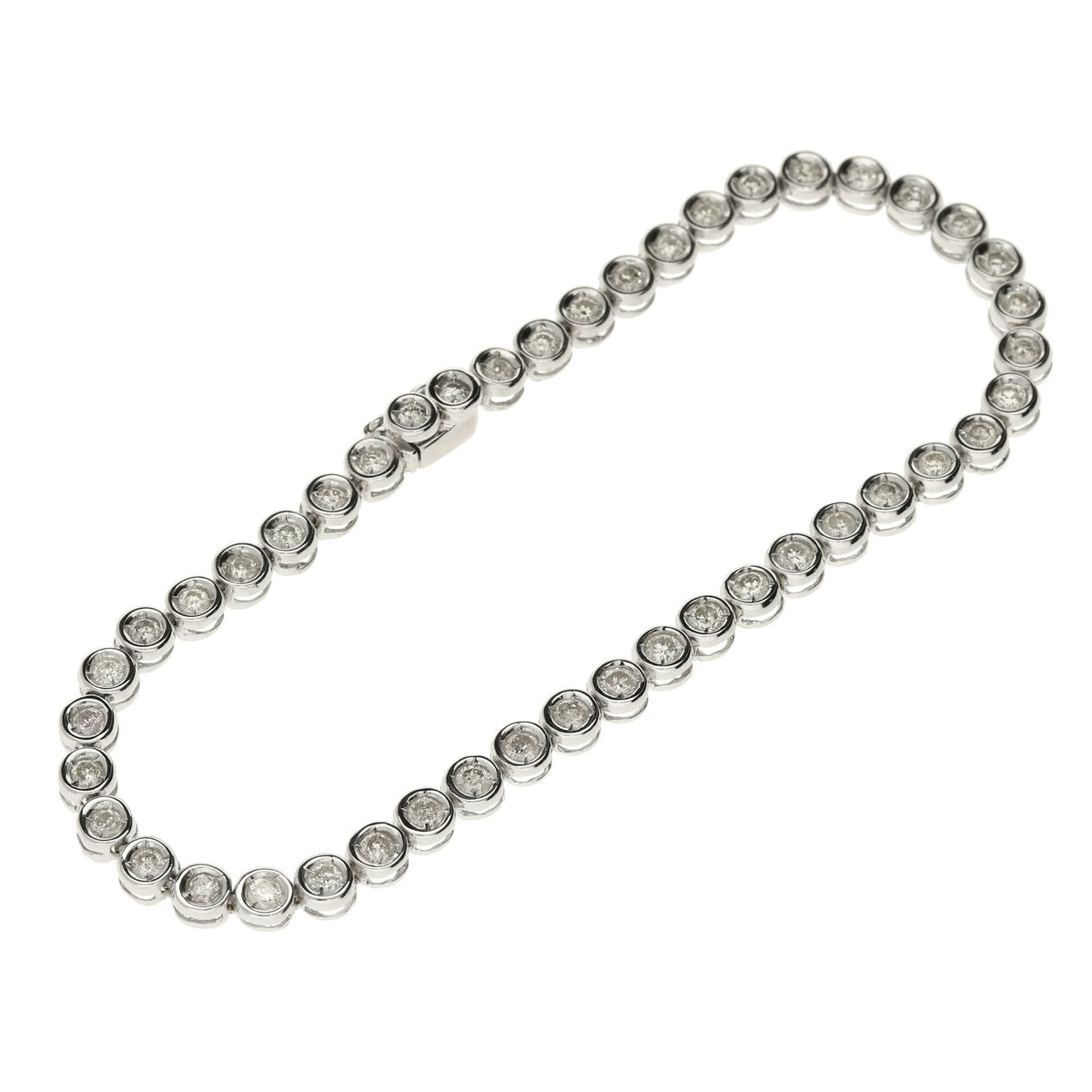 18ct White Gold Diamond Tennis Bracelet - 7.5" - 2.00ct