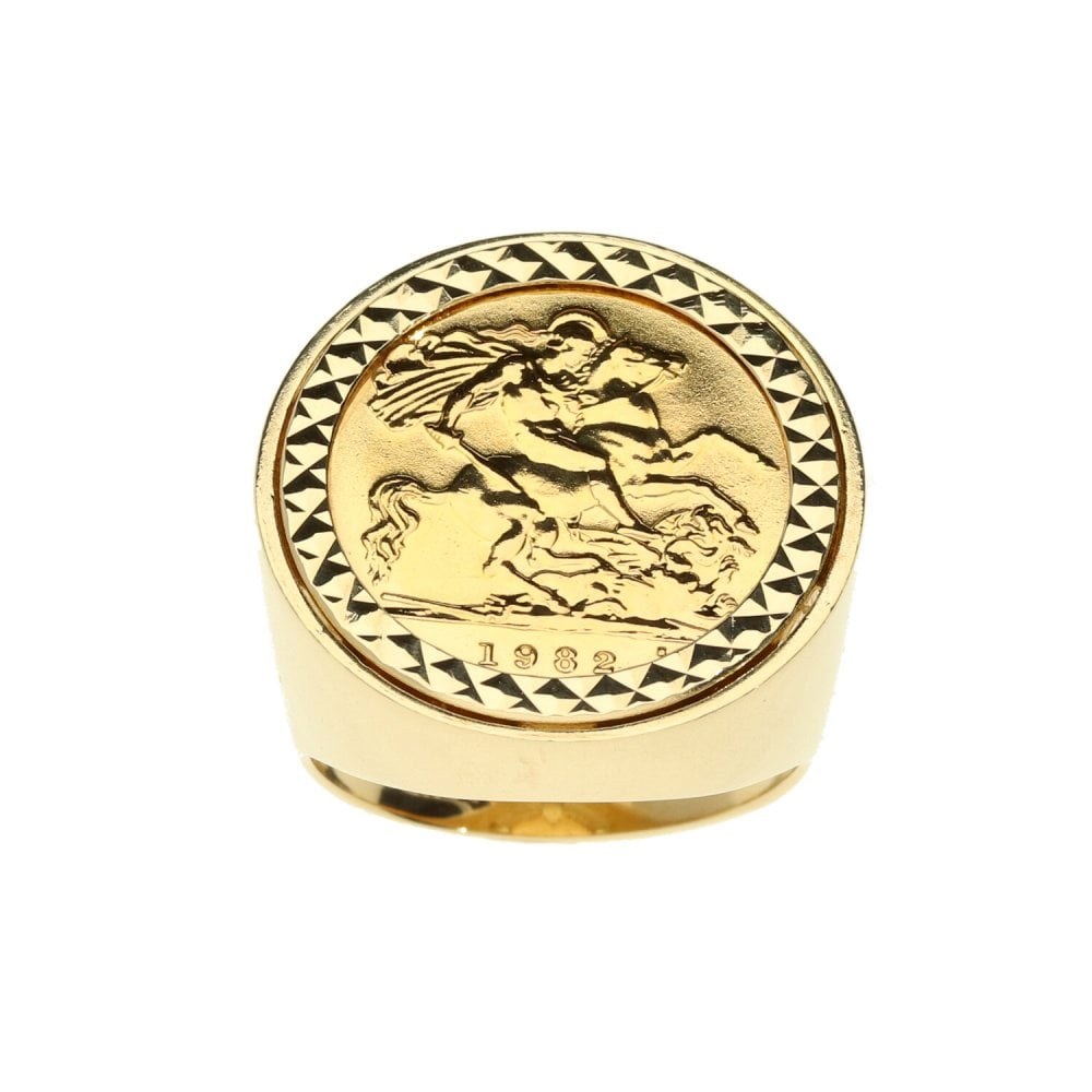1982- Half Sovereign Ring-Size O 1/2- 12.3g