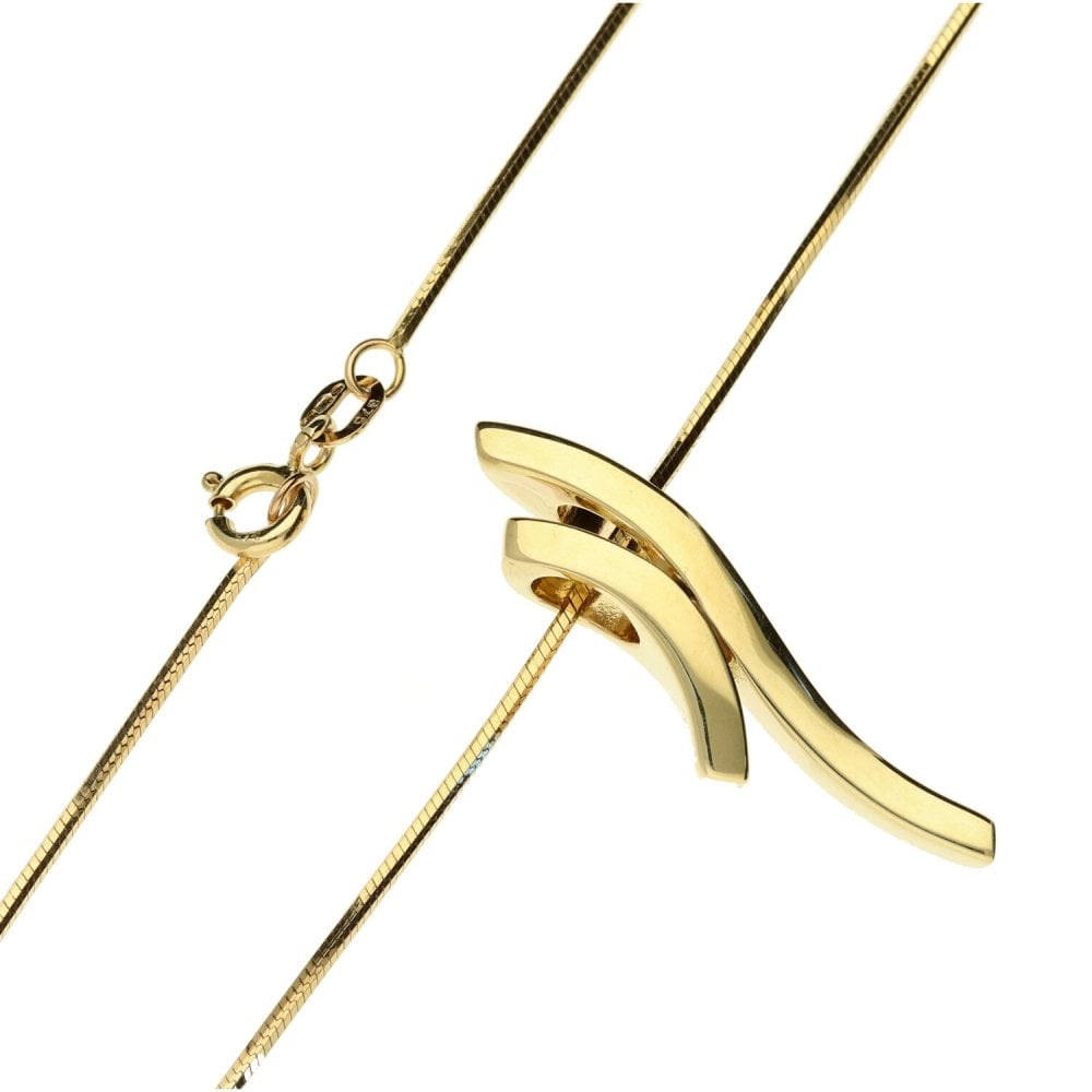 9ct Yellow Gold Ladies Chain And Pendant - 18 Inches