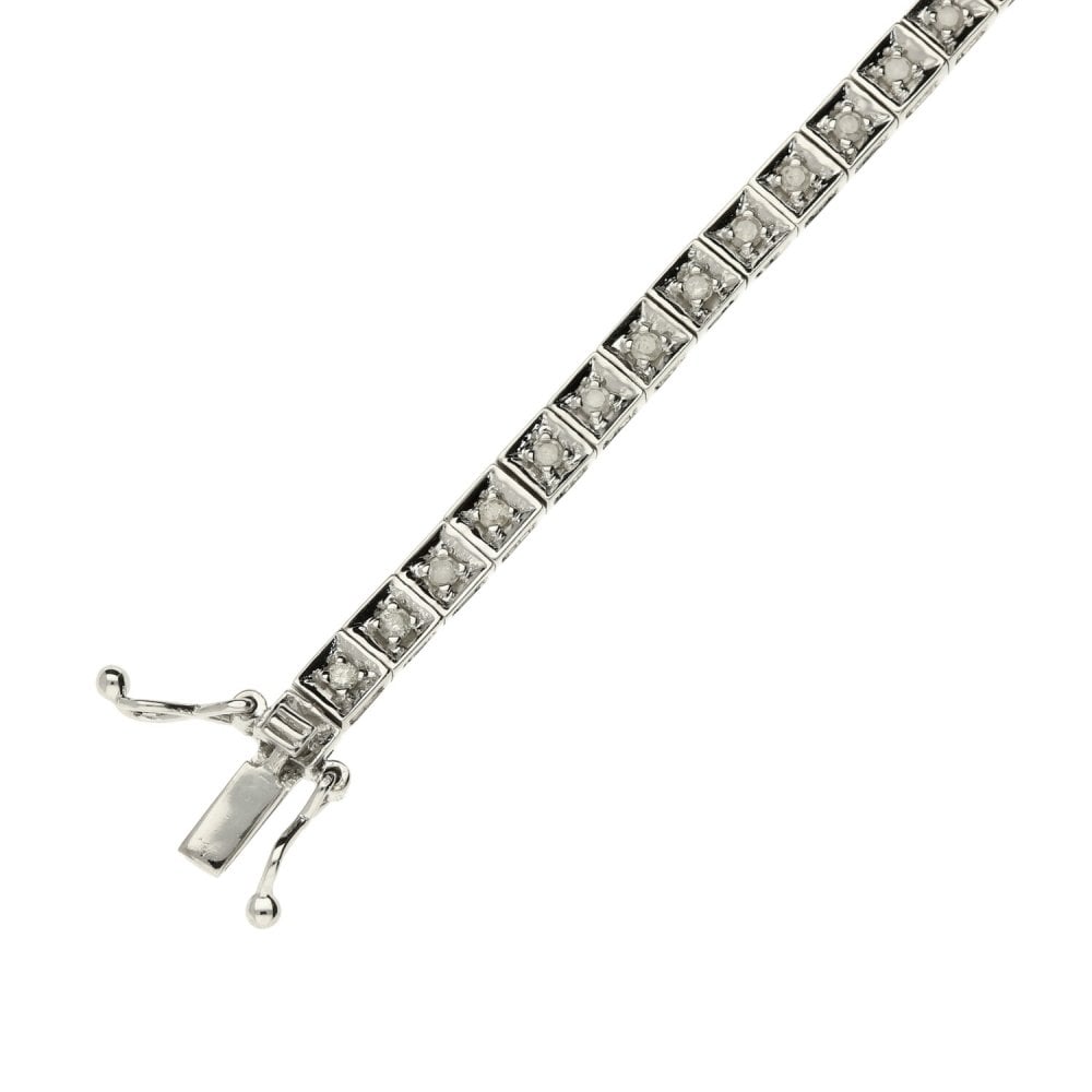9ct White Gold Diamond Bracelet - 1.00ct