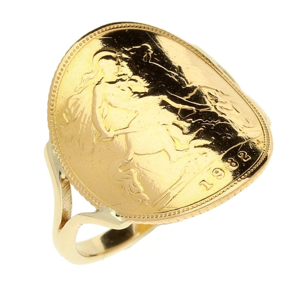 Gold 1982 Bent Over Half Sovereign Ring - Size O - 5.1g